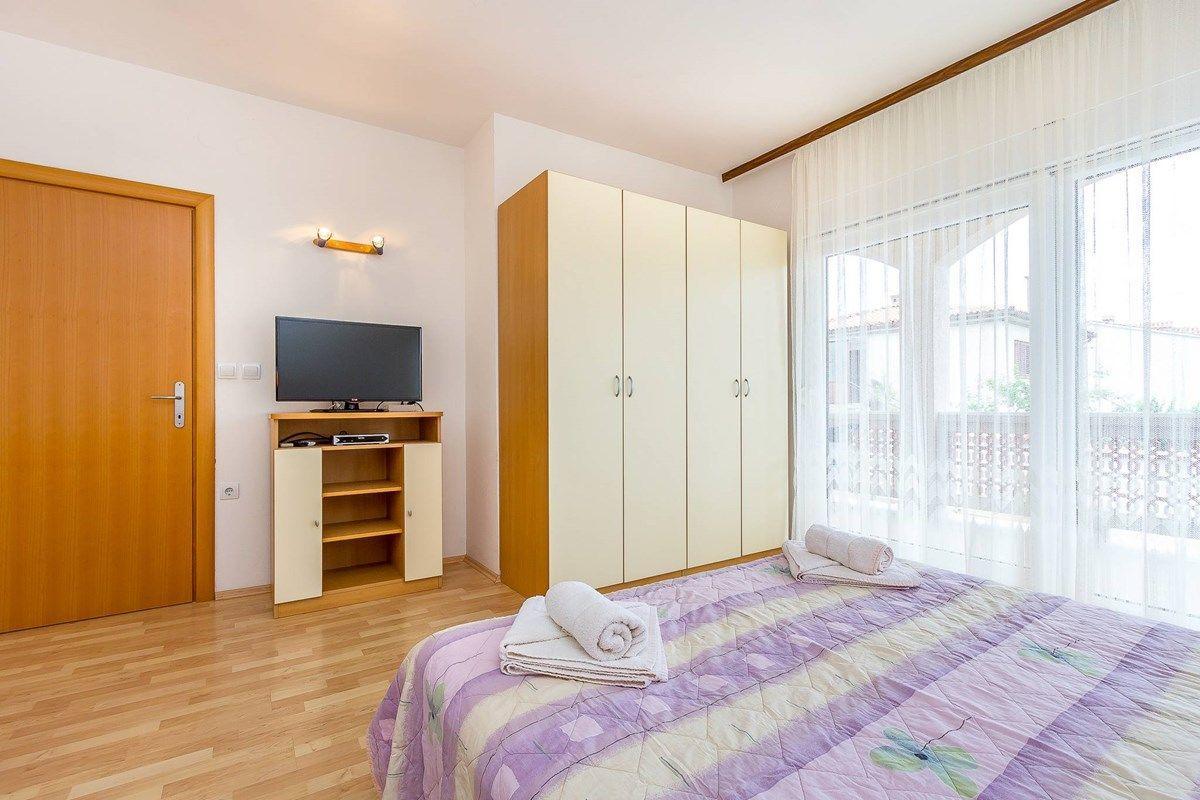 Apartments Nevija 메덜린 외부 사진